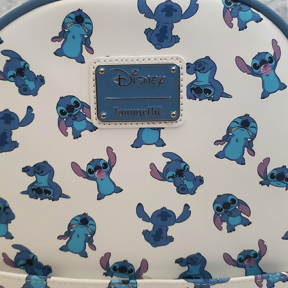 Loungefly | Bags | Nwt Loungefly Lilo And Stitch Poses Mini Backpack ...
